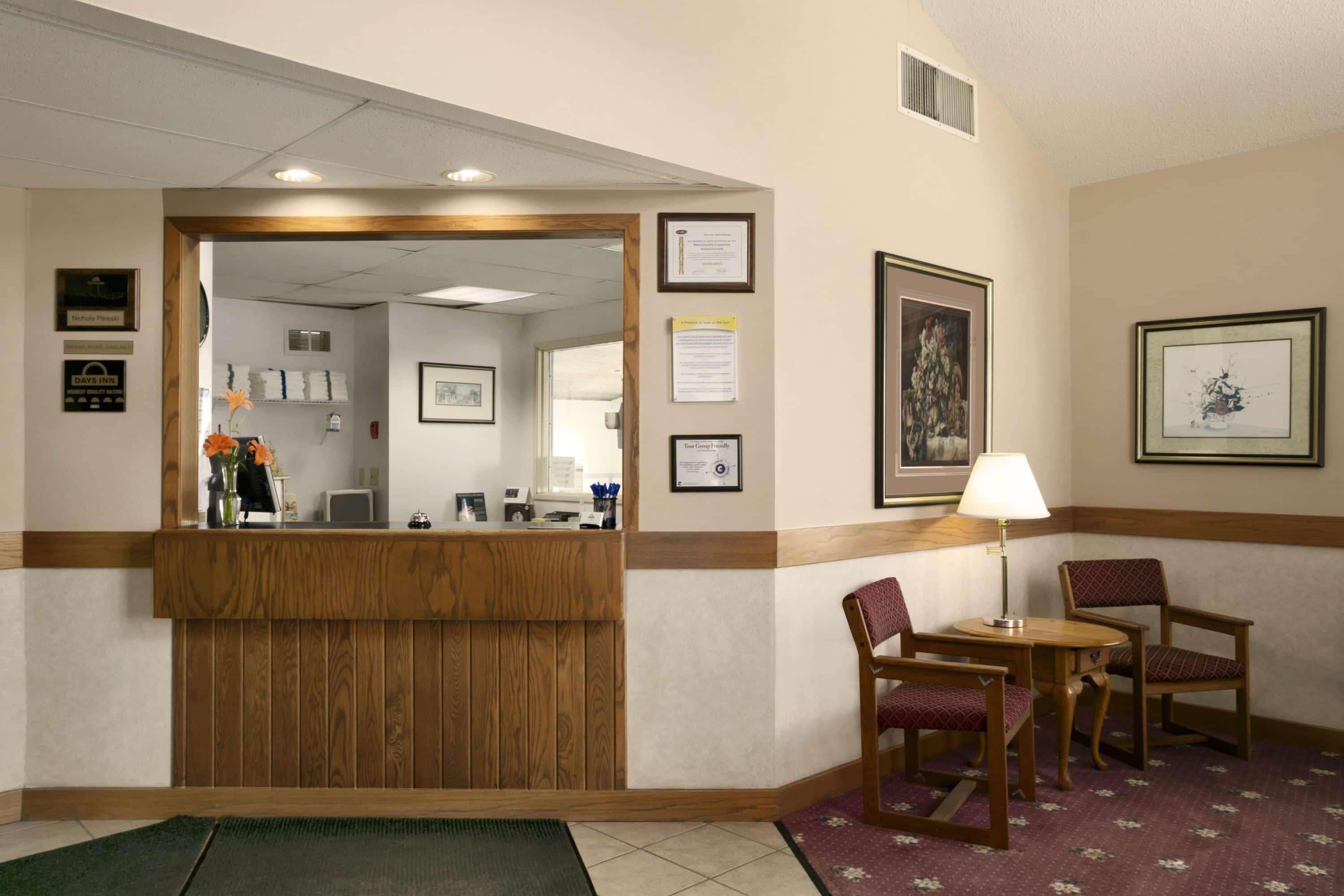 Days Inn By Wyndham Hinckley Exterior foto