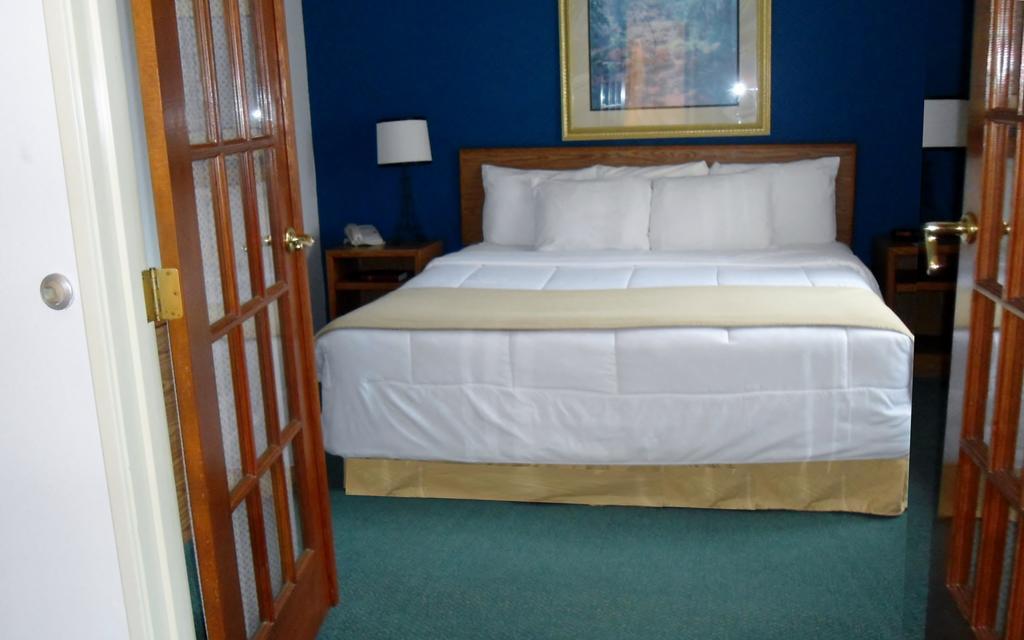 Days Inn By Wyndham Hinckley Exterior foto