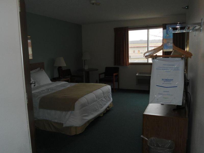 Days Inn By Wyndham Hinckley Exterior foto