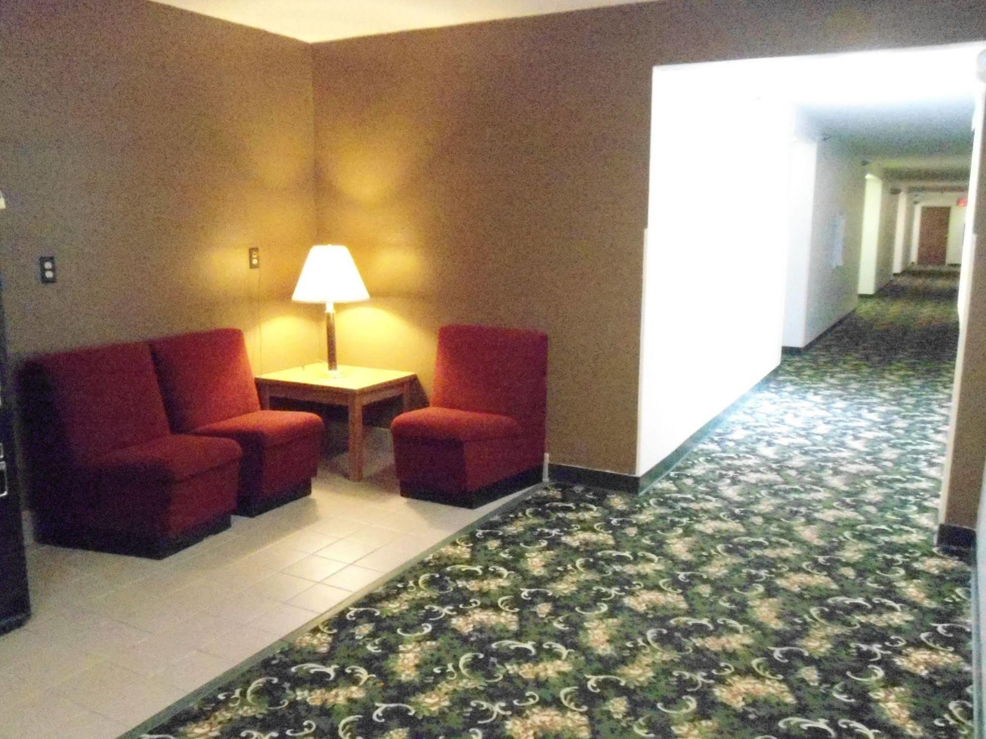 Days Inn By Wyndham Hinckley Exterior foto